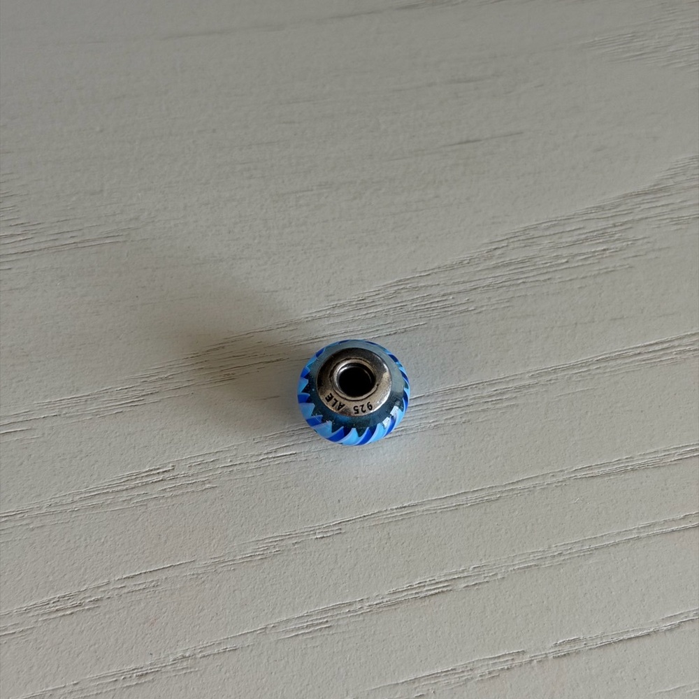 Pandora Sky Blue Charm - Picture 2 of 3